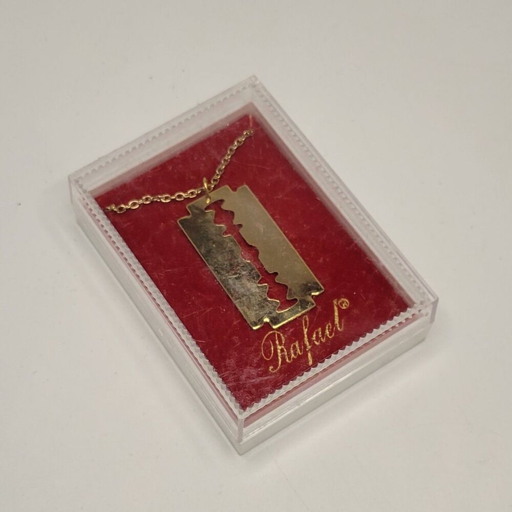 ▪︎New! Rafael Necklace - Picture 4 of 6